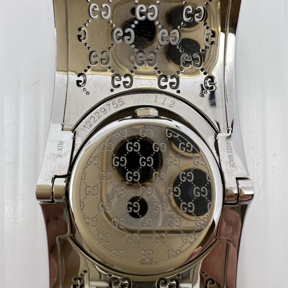 Gucci Twirl Stainless Steel Bangle Bracelet Watch - Picture 10 of 12